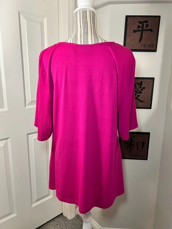 ECI Fushsia Beaded patchwork short sleeve tunic, V-neck blouse plus size XXL - Picture 4 of 11